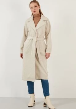 LELA Loose Fit - Mantel - Light Mink -LELA e1dffe1d31ef433c8c1cfa7199186a79