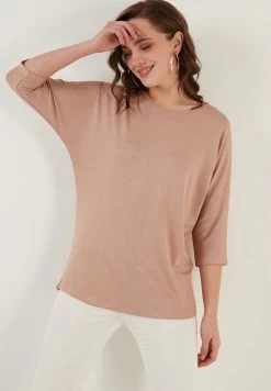 LELA Crew Neck- Longsleeve - Biscuit Color -LELA e4b1cdd8a6d14593aa1a776d9aeed0bc