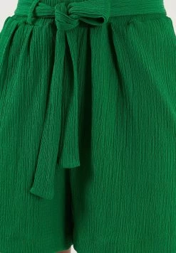 LELA Regular Fit - Shorts - Benetton Color -LELA e5aca7e4fb8f4dd0ba53633ca19f25b9