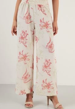 LELA Two Piece Set - Regular Fit - Vest - Salmon -LELA e7e4f3c28ede426caf451ba2225d9f12