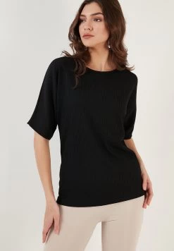 LELA Regular Fit - T-Shirt Basic - Black 10 LELA Regular Fit - T-Shirt Basic - Black -LELA f604dd3507144dff8b6e8401fb62da44
