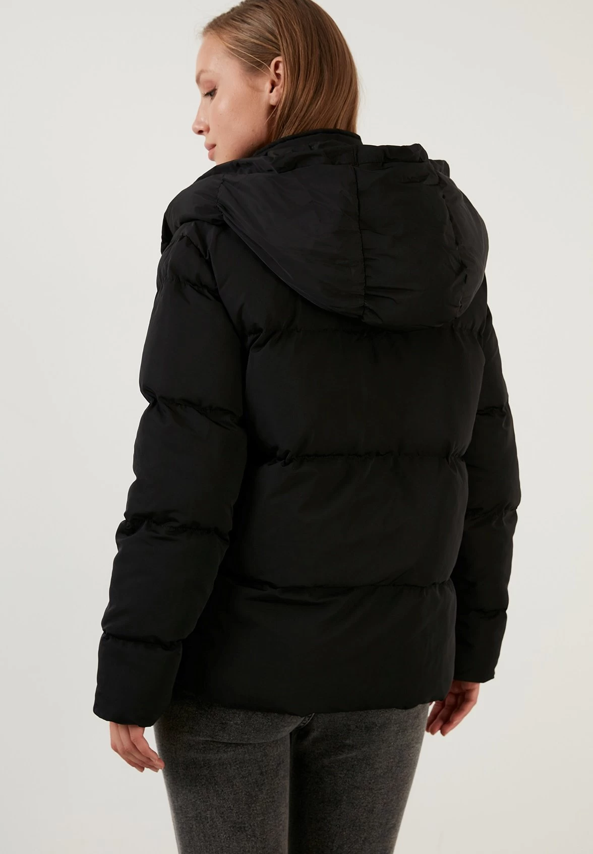 LELA Winterjas - Black 3 LELA Winterjas - Black - Afbeelding 3