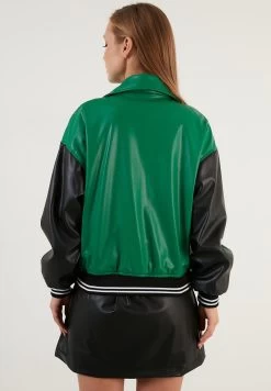 LELA Loose Fit - Imitatieleren Jas - Benetton Color 9 LELA Loose Fit - Imitatieleren Jas - Benetton Color -LELA f7afb24cd2f94c2490390bce7215c0c4